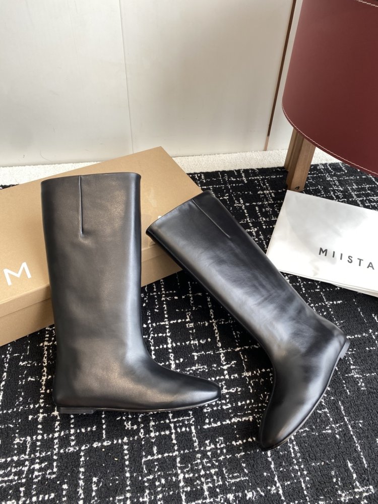 Чоботи жіночі фото 4