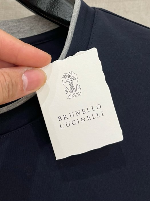 T-shirt men's фото 5