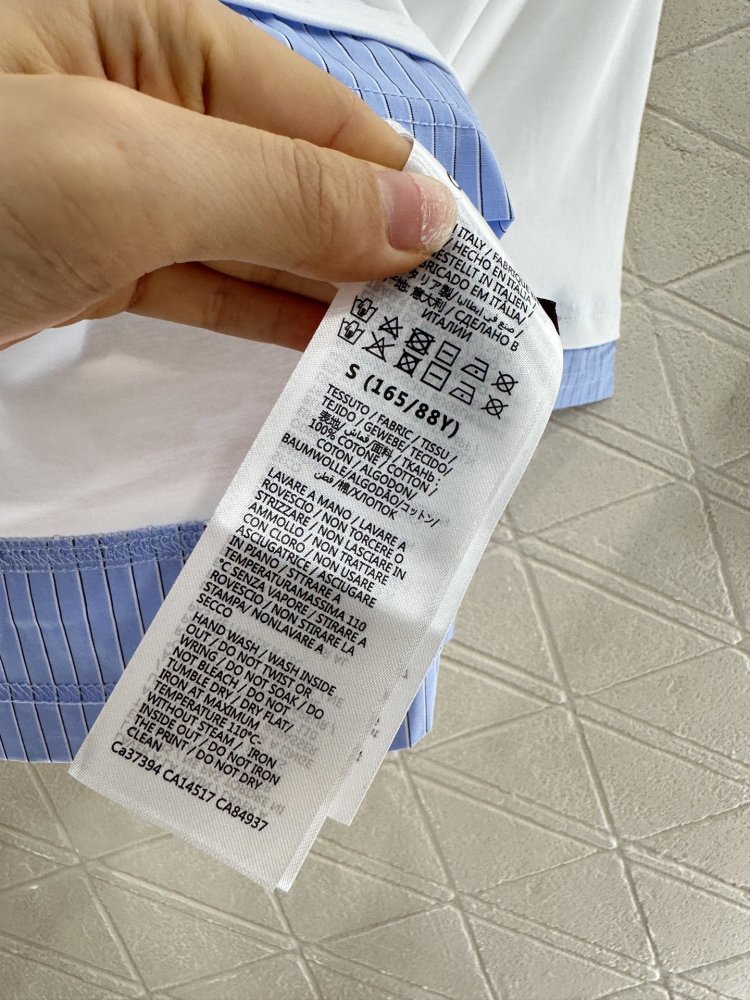 Футболка жіноча фото 9