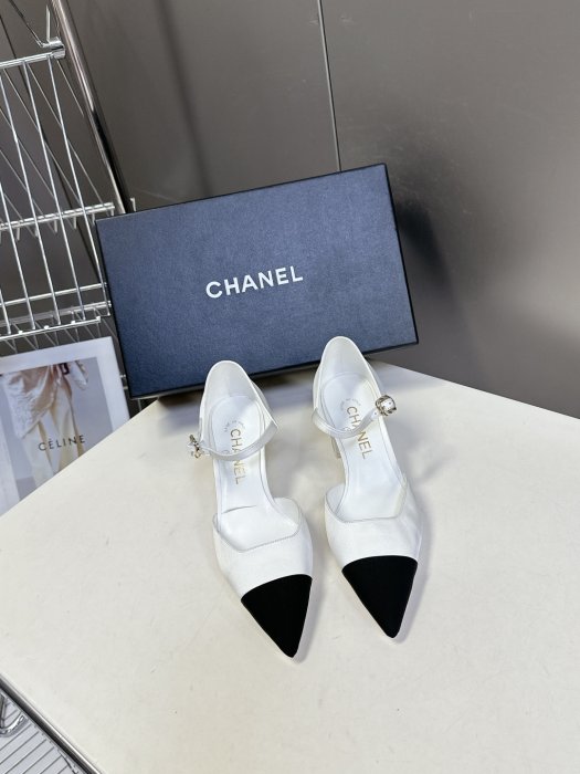 Туфли женские