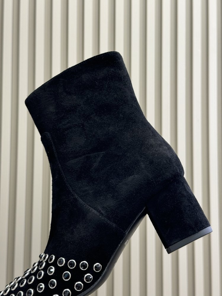 Ботинки женские фото 5