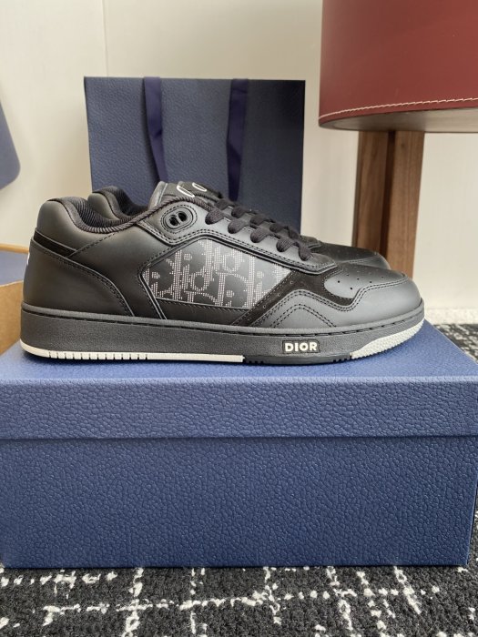 Кроссовки Dior B27 фото 2