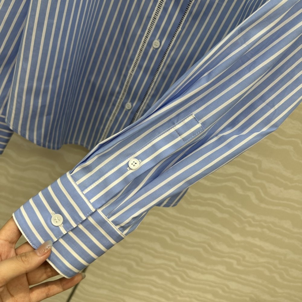 Костюм женский фото 7