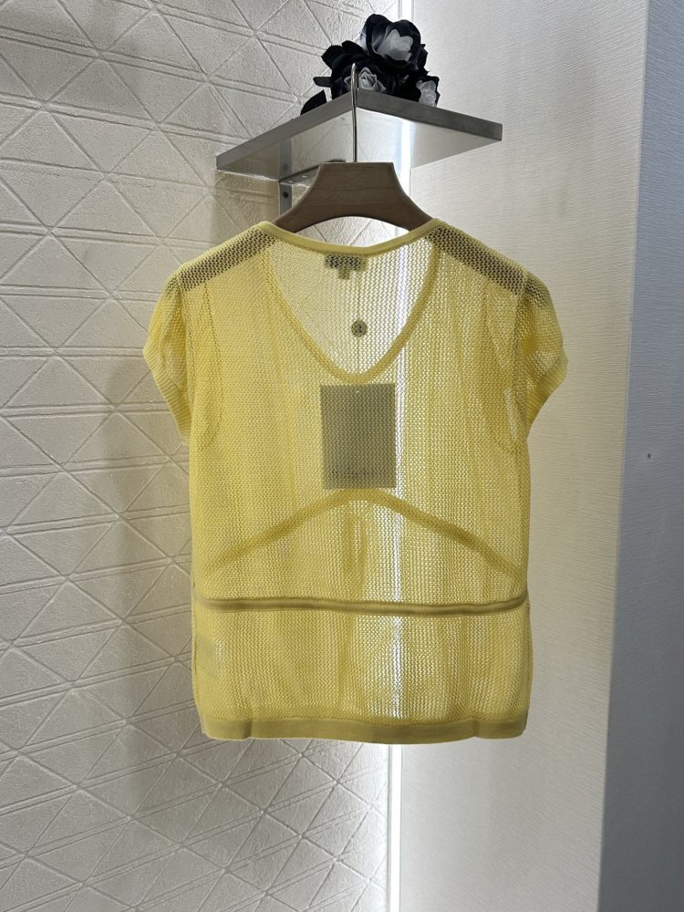 Футболка женская фото 2