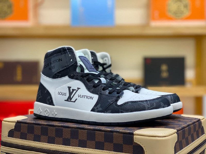 Louis vuitton jordan shoes online