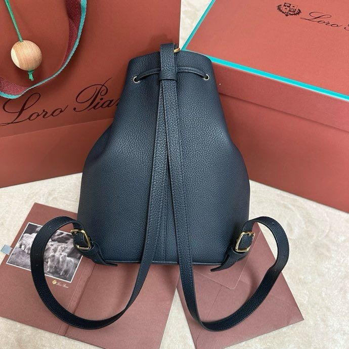 Backpack leather female Loro Piana Extra фото 8