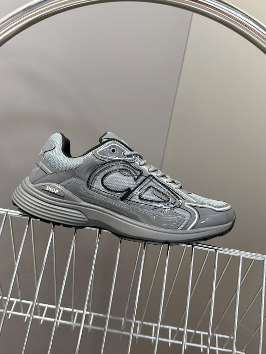 Кроссовки фото 5