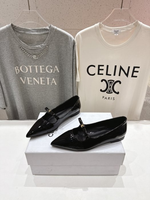 Туфли женские фото 3