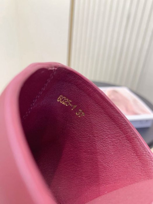 Босоножки фото 3