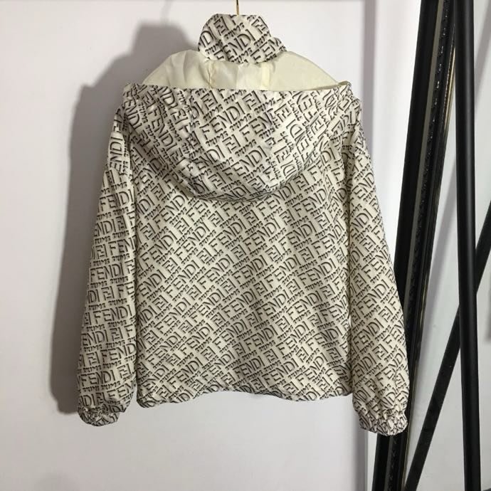 Costume female фото 3