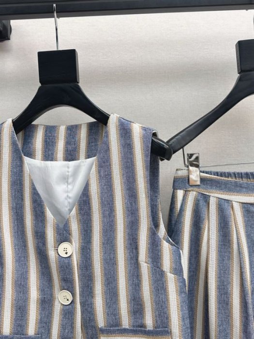 Костюм женский фото 7