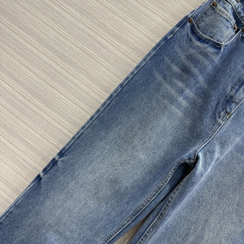 Прямые эластичные джинсы весенние женские фото 5