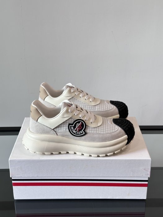 Кроссовки мужские