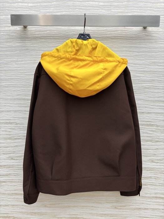 Jacket women's фото 8