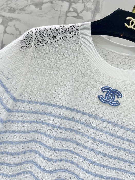 Футболка женская фото 3