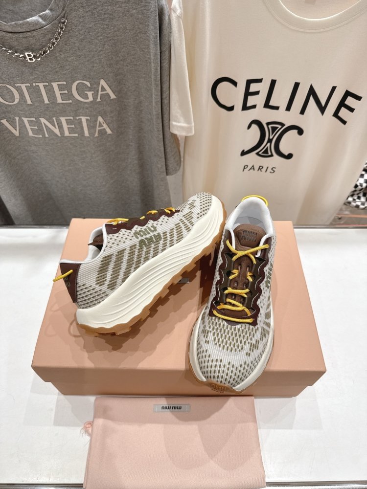 Sneakers women's фото 5