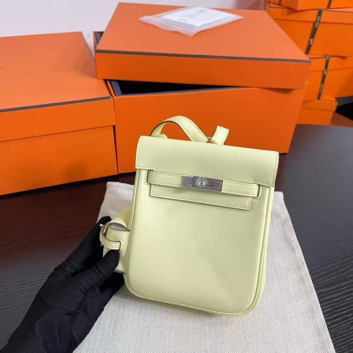 Рюкзак Kelly Jump из кожи Swift