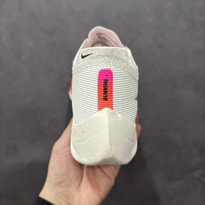 Кроссовки ZoomX Vaporfly Next% фото 4