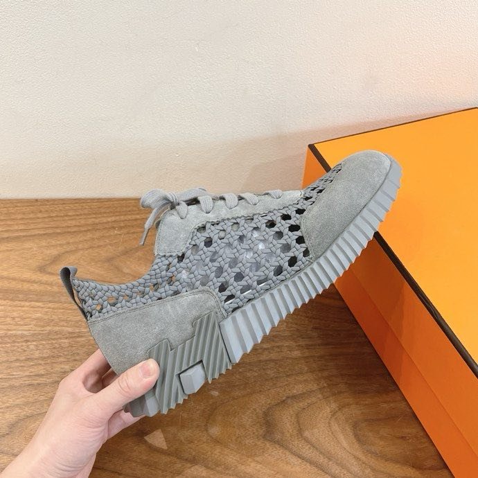 Кросівки фото 8