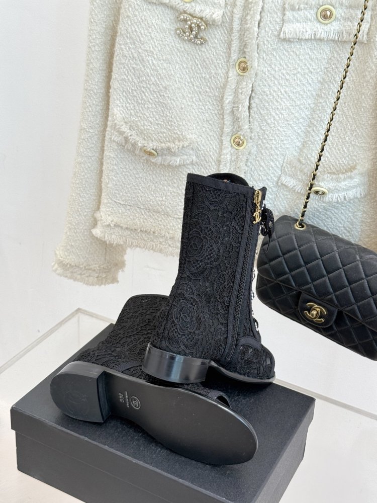 Boots women's фото 9