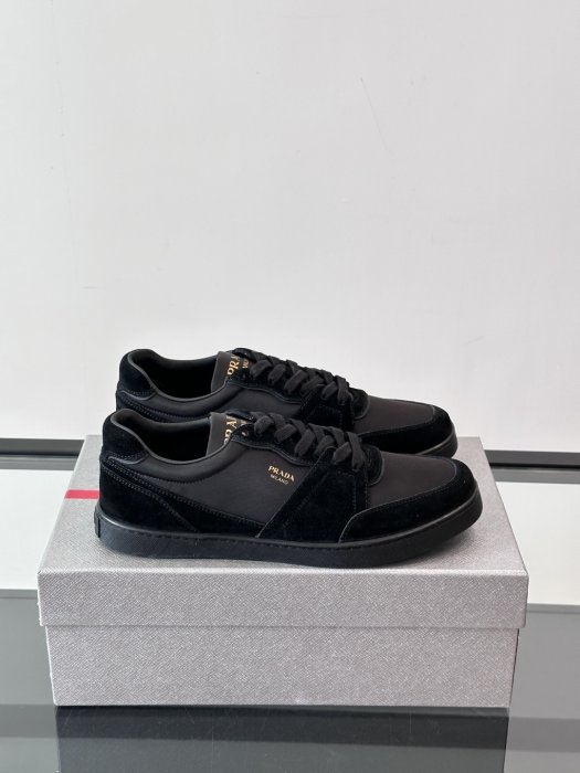 Кроссовки мужские