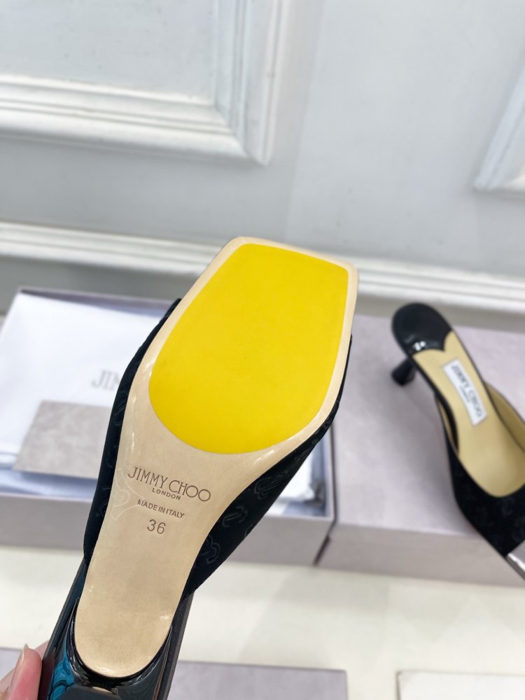 Босоножки фото 9