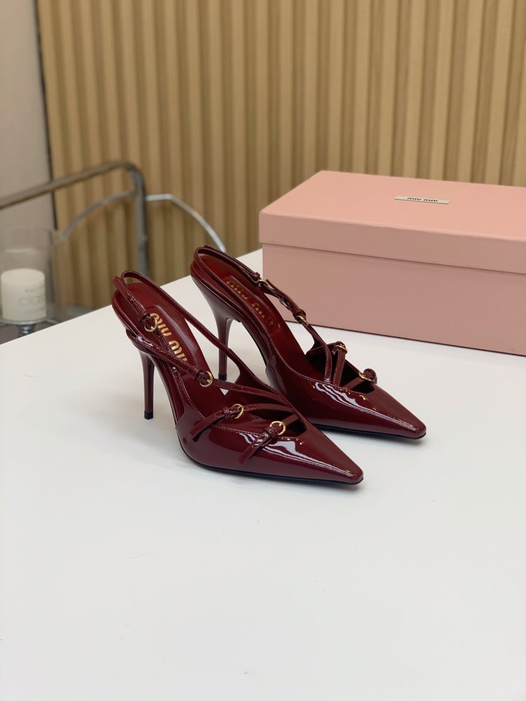 Босоножки фото 3