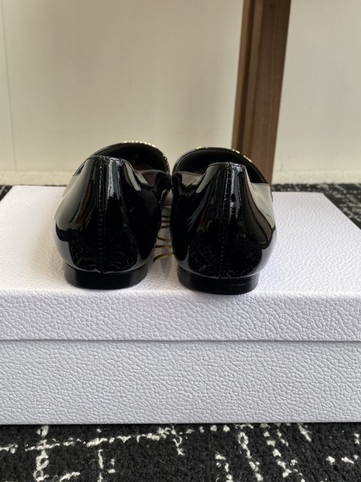 Туфли женские фото 8
