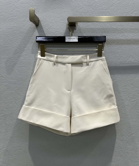 Shorts women's