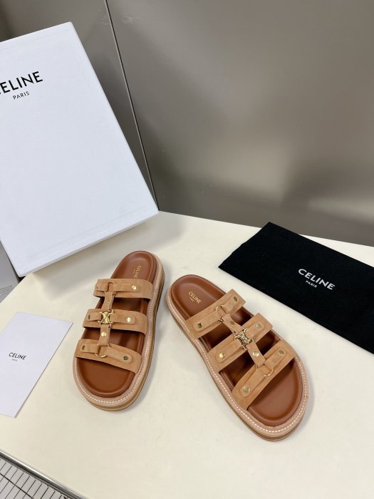 Шлепанцы фото 2