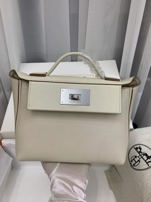 A bag women's Kelly mini 21 cm