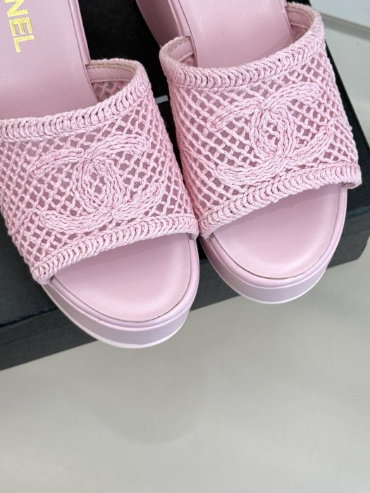 Босоножки фото 7