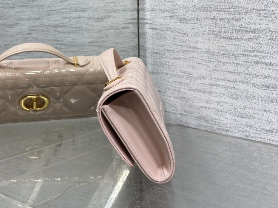 Сумка Miss Caro 24 см фото 5