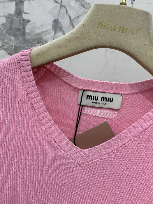 Футболка женская фото 3