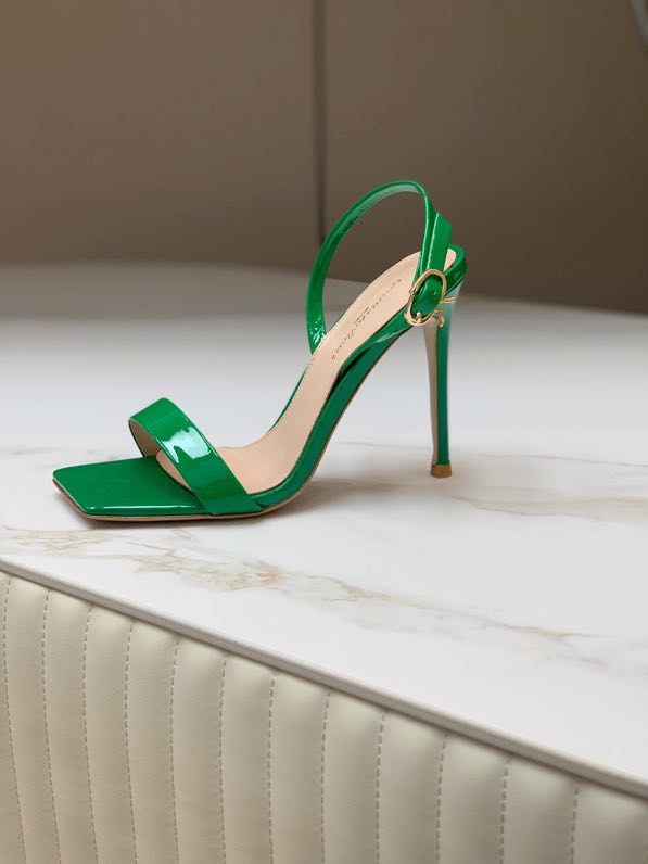 Sandals from square the toe green фото 2