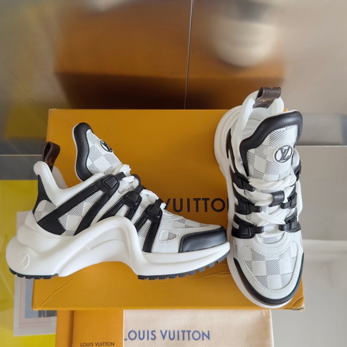 Кроссовки фото 2