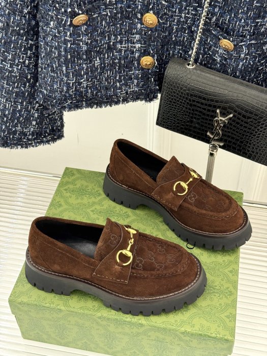 Туфли женские фото 3