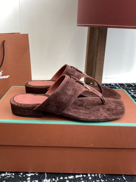 Шлепанцы фото 2