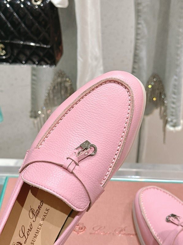 Лоферы женские кожаные розовые фото 3