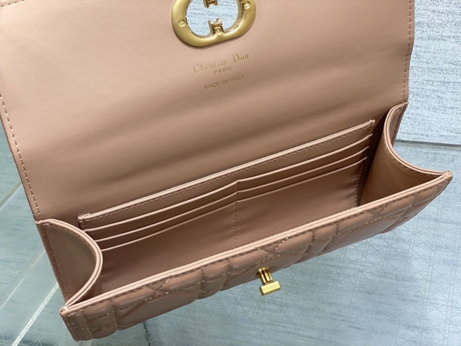 Сумка Miss Caro 24 см фото 7