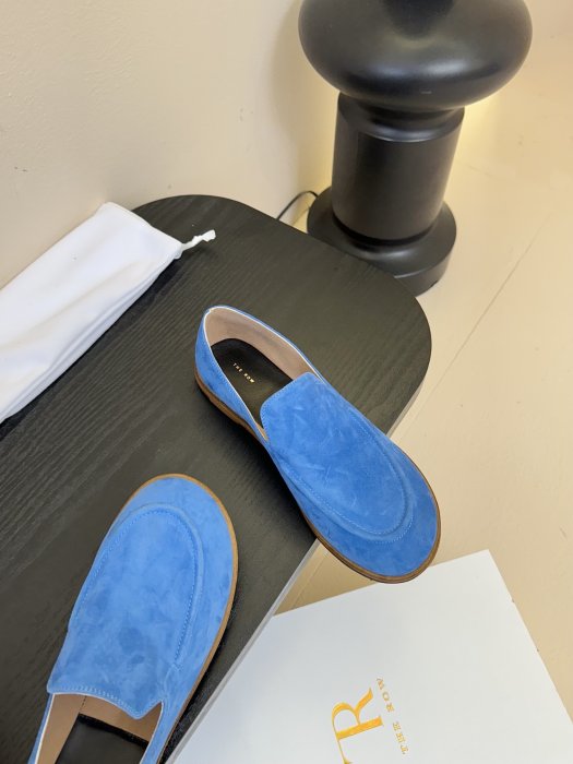 Лоферы женские фото 4