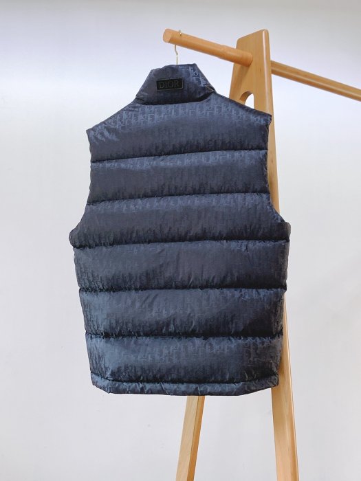 Vest men's фото 2