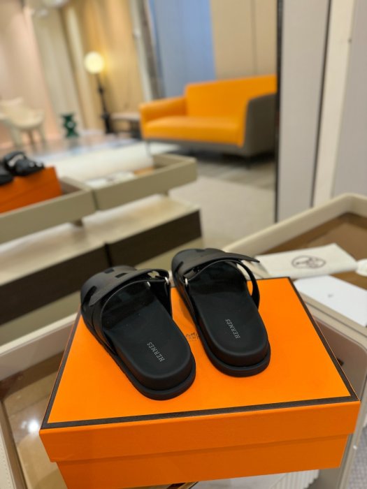 Шлепанцы Chypre женские фото 7