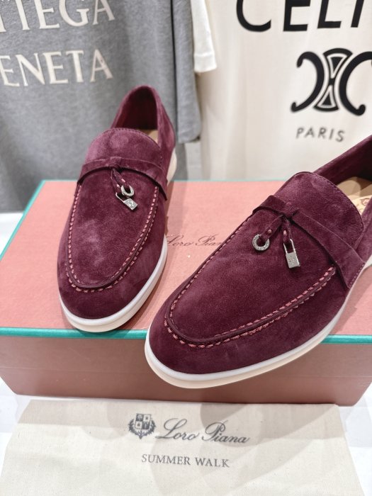 Лоферы женские фото 6