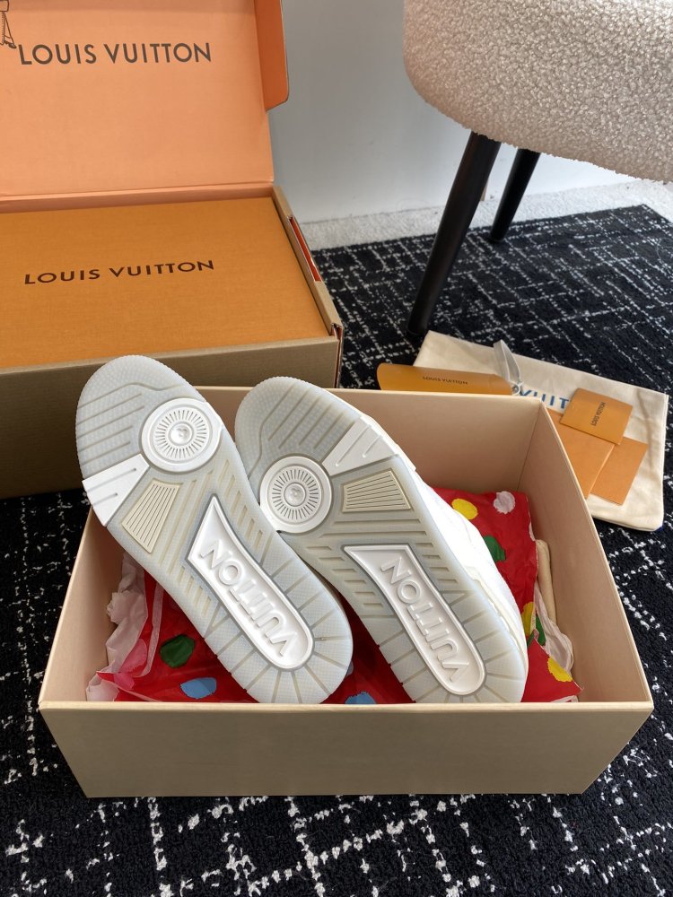 Кроссовки LV Trainer фото 9