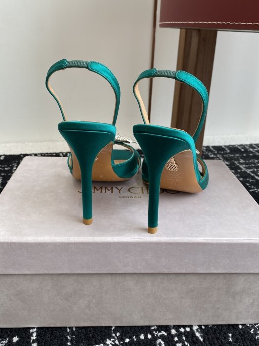 Босоножки фото 8