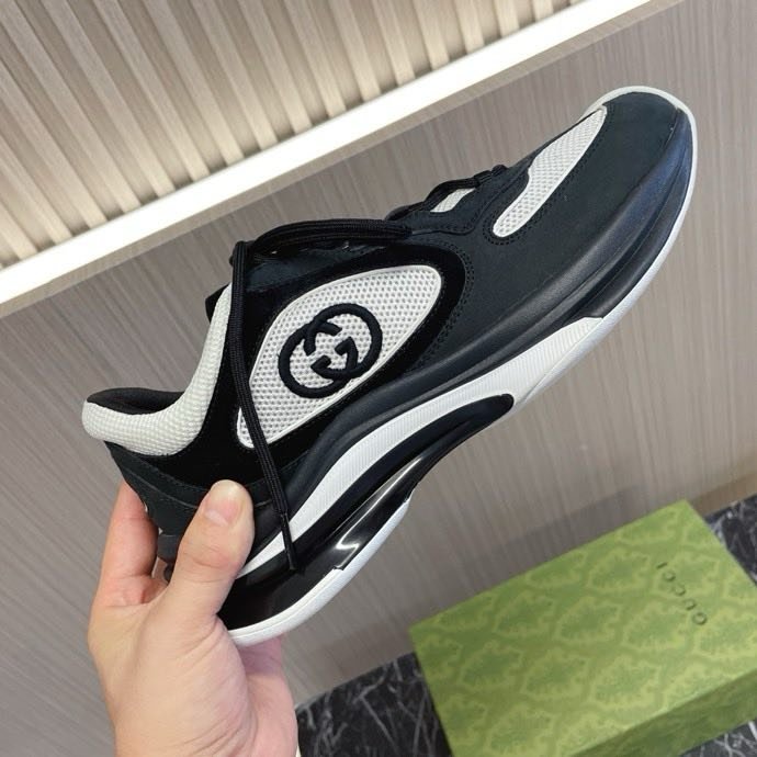 Кроссовки Gucci Run фото 4