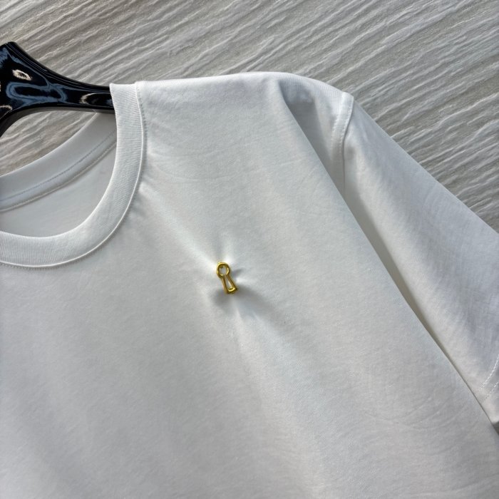 T-shirt women's фото 4