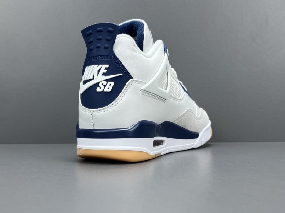 Кроссовки Nike SB x Jordan Air Jordan 4 Sapphire фото 6