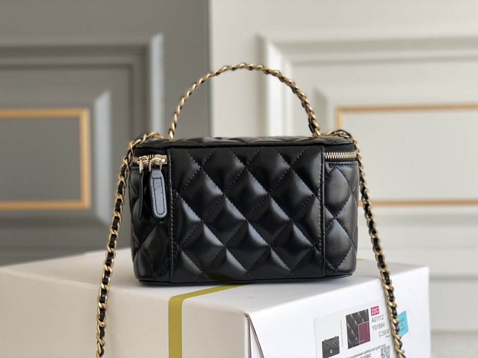 Сумка 24K женская кожаная Vanity 17 см фото 3